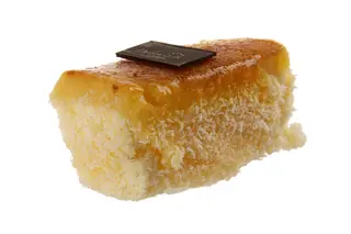 Pastel De Yema
