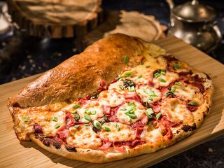 Pizza Calzone
