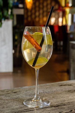 Сангрия Чикита (1л)