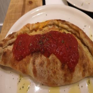 Pizza Calzone