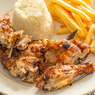 1/2 Frango Assado Com Guarnição 