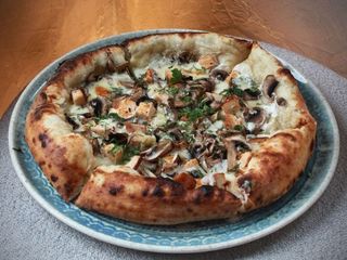 Піца Курка гриби (500g)