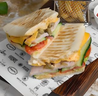 Панини с тунцом