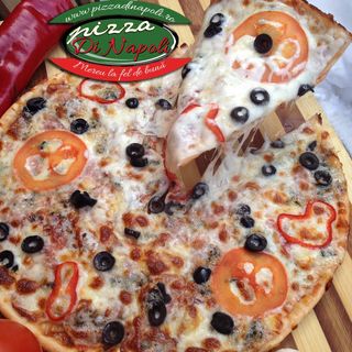 Pizza Napoli + Doza Cola Oferta