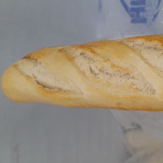 Bocadillo De Lomo y Jamón