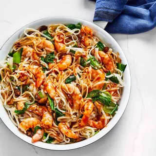 Shrimp spaghetti stir-fry