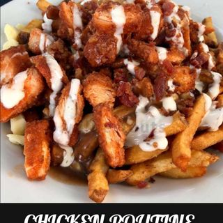 CHICKEN POUTINE