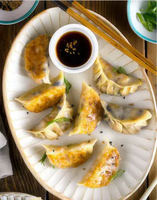 Gyozas Fritas De Verduras (6 Uds.)