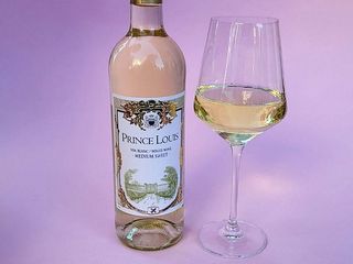 Принц Луі Він Блан біл/нпсл (0,150l)