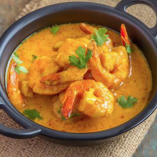 Langostinos goan al curry