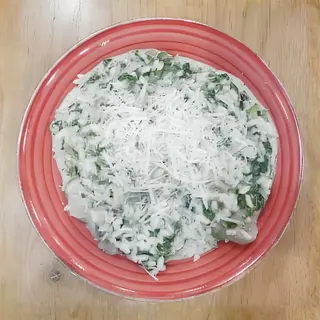 Ризото с диворастящи гъби и спанак (350гр)