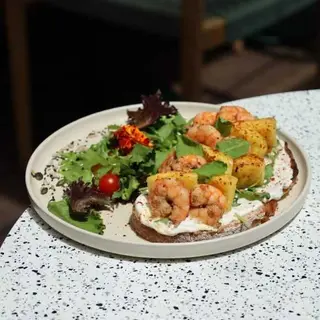 Tosta de Camarão com Ananás