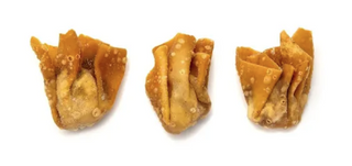 Bolita de gambas frita con sésamo