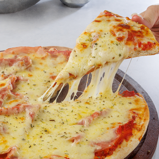 Pizza De Jamón York (30 Cm.)