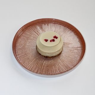 Торта мини шам фъстък и бял шоколад