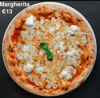 Pizza Margarita (30 Cm.)