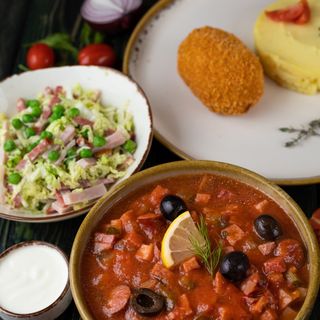 Смачний обід як на Новий Рік