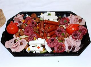 Platou aperitiv pentru 4/5 persoane