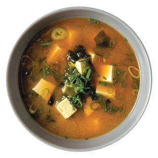 Miso wakame soup