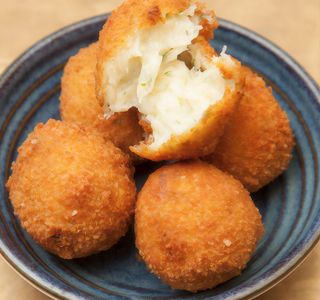 Tapa de croquetas caseras de jamón