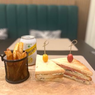 Formule club sandwich saumon