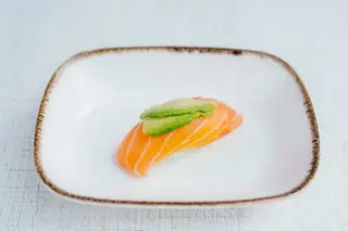 Losos Avokado Nigiri
