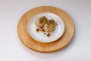 Pyzy z mięsem  1szt