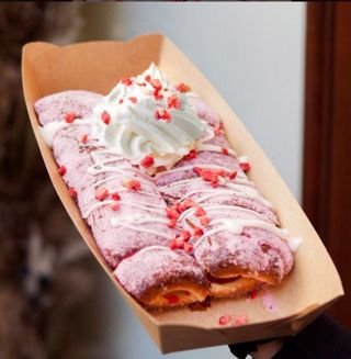 Ягідний з вершками