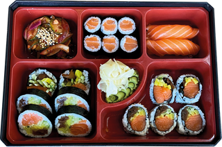 Sake Bento (19 szt.)