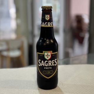 Sagres Preta Media