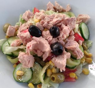Tuna salata