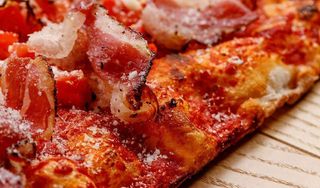 Amatriciana teglia intera