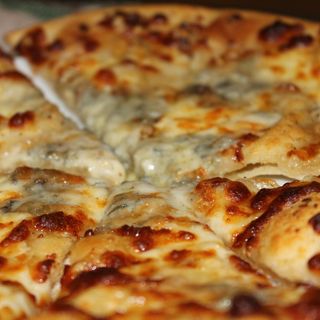 PIZZA GORGONZOLA (26 Cm.)