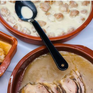 Albóndigas En Queso Payoyo con toque de roquefor 300 gramos