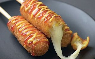 u34-Mozzarella com Salsicha (1 uni)