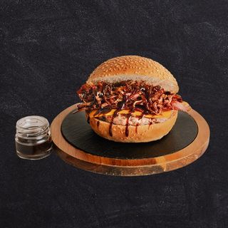 Pulled Pork Burger
