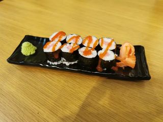 Хосомаки Тон (8бр)