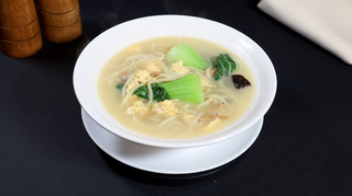 Supă de tăiței cu porc