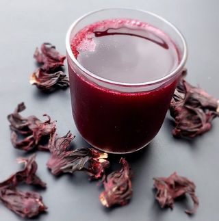 Fruity Hibiscus Drink