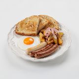 Сытный завтрак