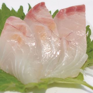 Sashimi suzuki