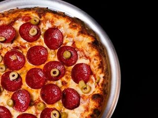 Піца Салямі