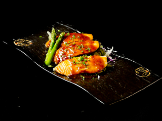 33.Salmón A La Plancha