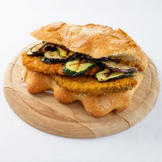Panino con spinacina e verdure