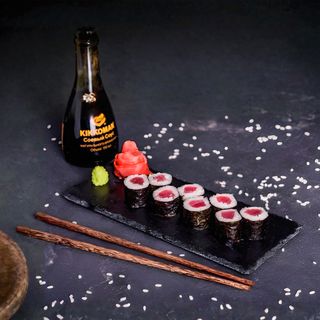 Рол Макі з тунцем (110г)