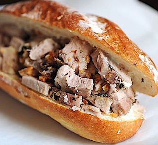 Panino con porchetta