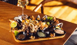 ცხელი ზღვის პროდუქტები