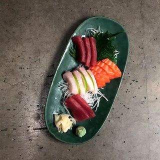 Sashimi moriawase (12 uds.)