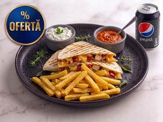 OFERTA Quesadilla de pui cu cartofi prăjiti si sos de ardei + PEPSI doza
