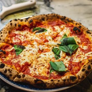 Pizza napolitana